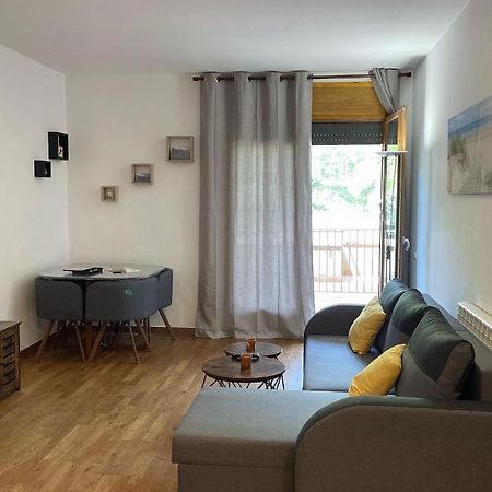 شقة Precioso Calido Apartamento En Sort Con Terraza المظهر الخارجي الصورة
