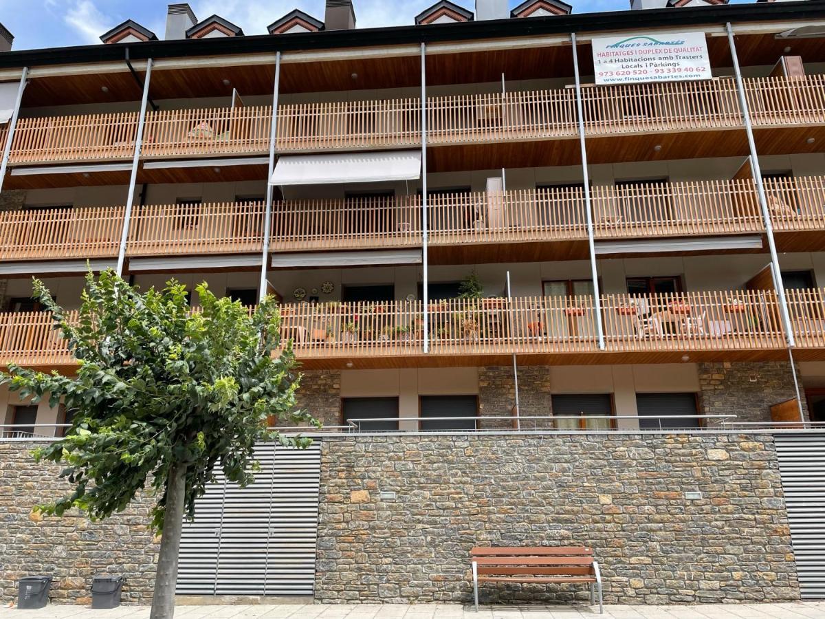 شقة Precioso Calido Apartamento En Sort Con Terraza المظهر الخارجي الصورة